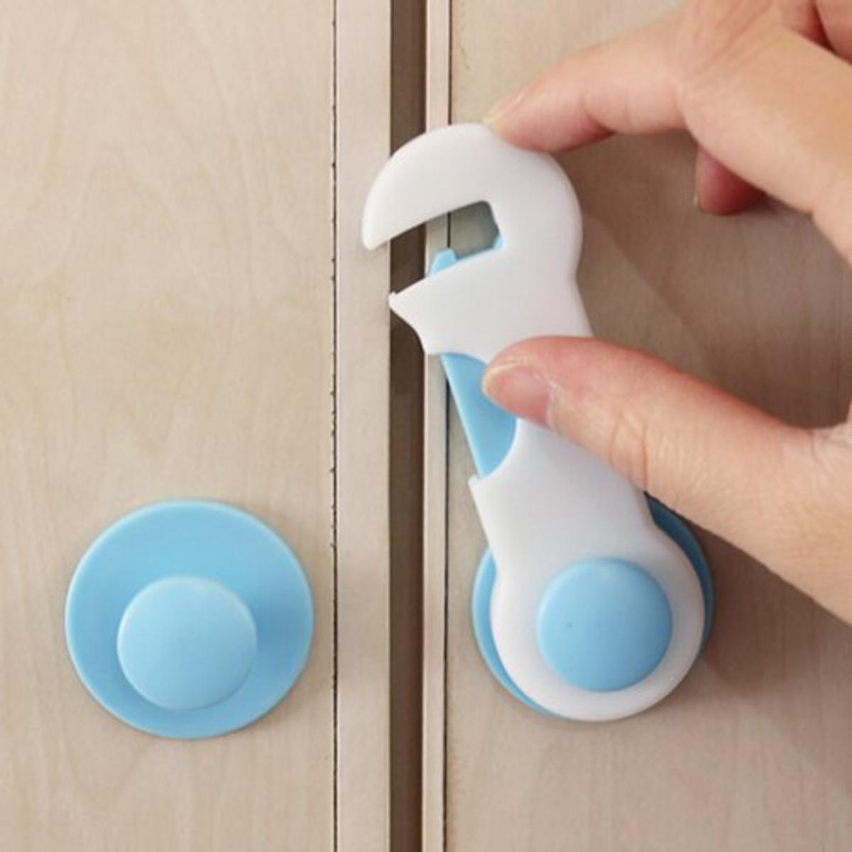 New 1pc Cabinet Door Drawers Refrigerator Locks Protection from Children Baby Safety Plastic Security Lock(random color)