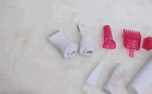 Veet Sensitive Precision Beauty Styler For Women (cell operated)